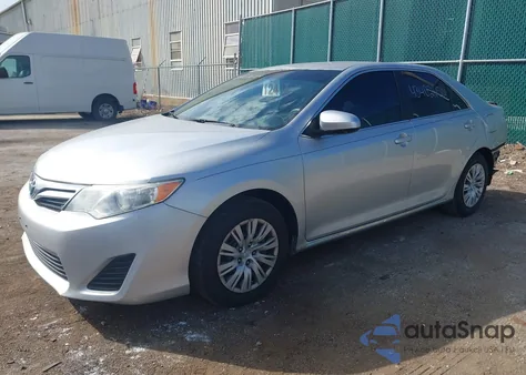 2012 Toyota Camry Le z USA, uszkodzony, nr VIN 4T4BF1FK8CR232656